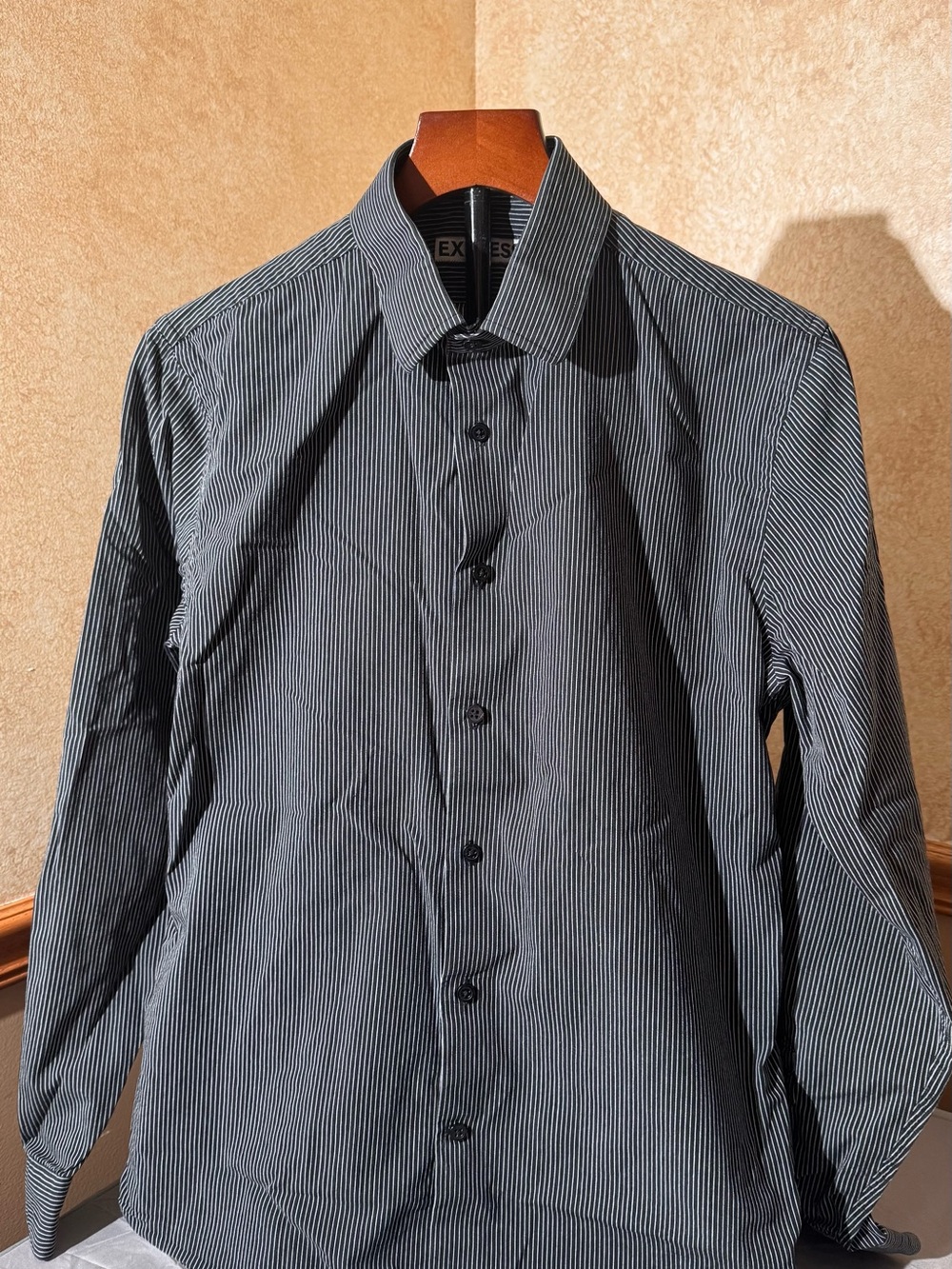 Express Black and White Pinstripe Button-Front Shirt size M